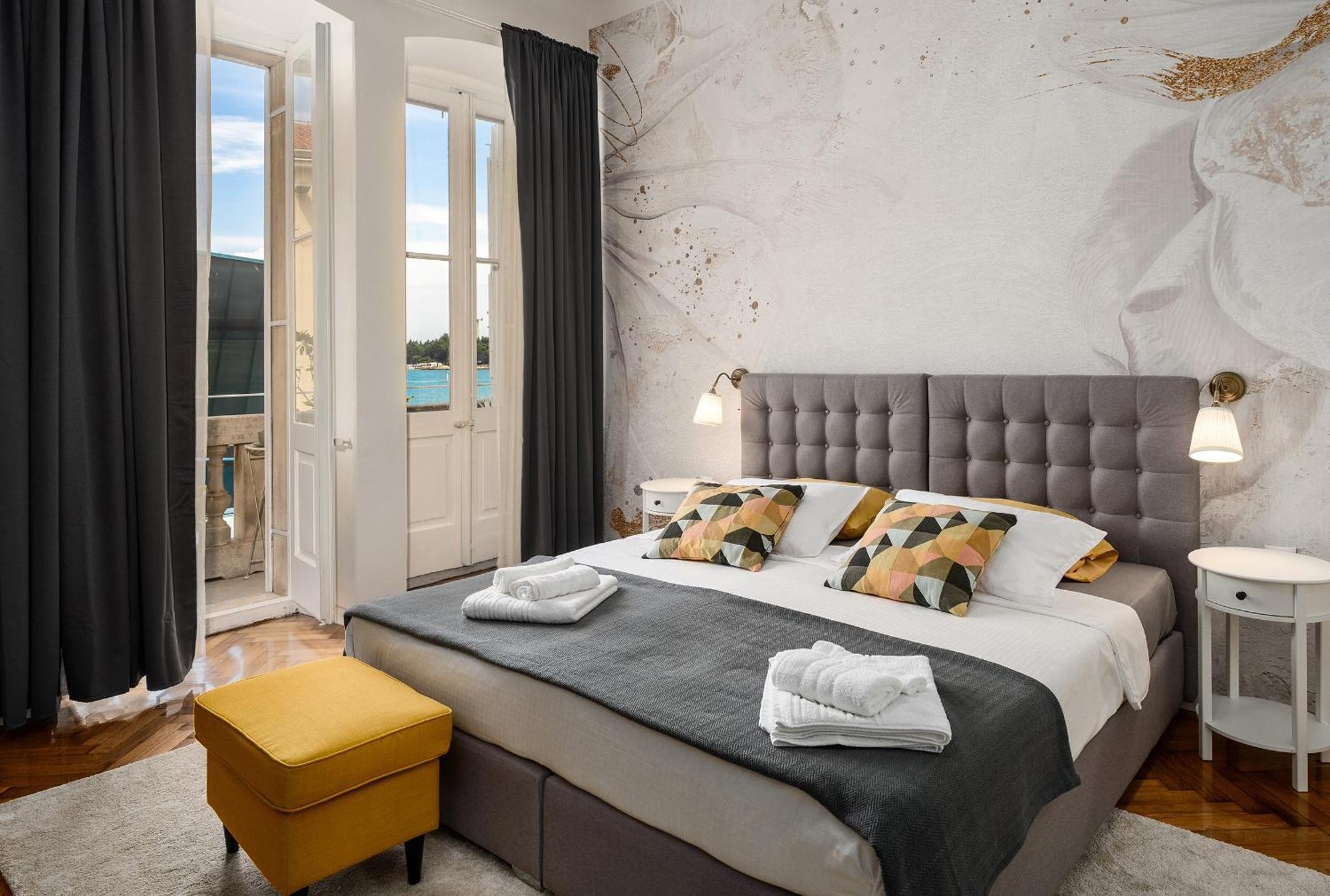Romeo And Juliet Apartment With Balcony And Sea View Porec Exterior photo